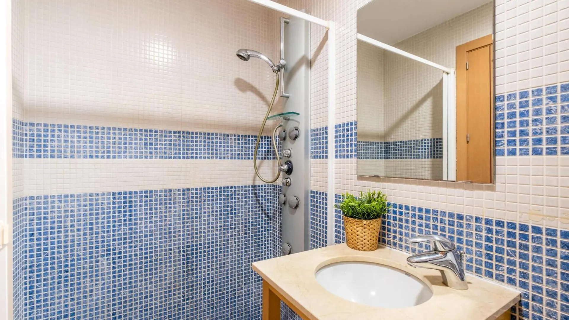 Top2Stay Thyssen Malaga