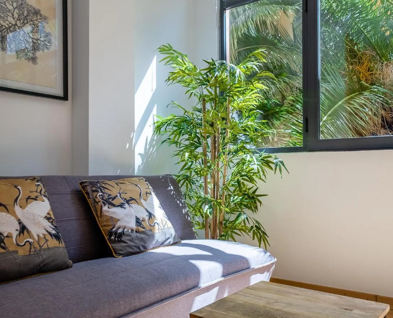 Top2Stay Thyssen Malaga Apartment