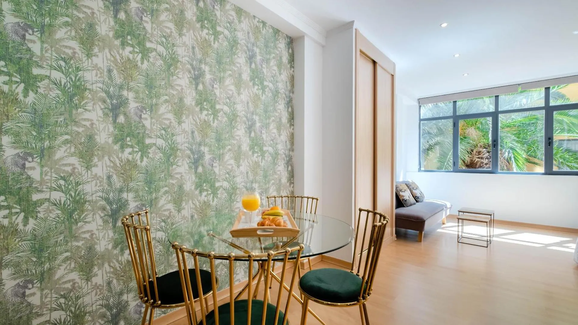 Apartment Top2Stay Thyssen Malaga Spain